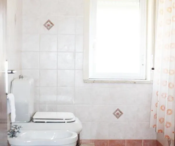 فندق مبيت وإفطار La Bussola باكينو